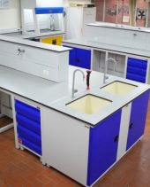 Laboratory Benches